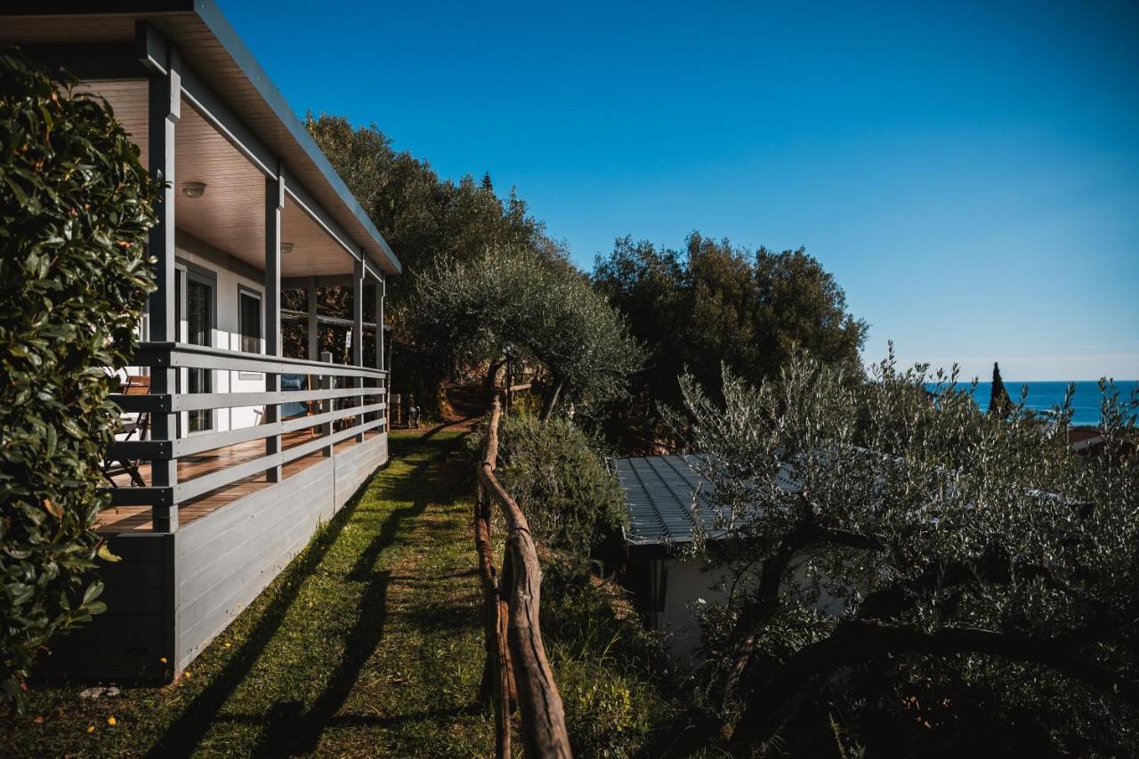 Agriturismo Rose Di Pietra Pietra Ligure Eksteriør billede