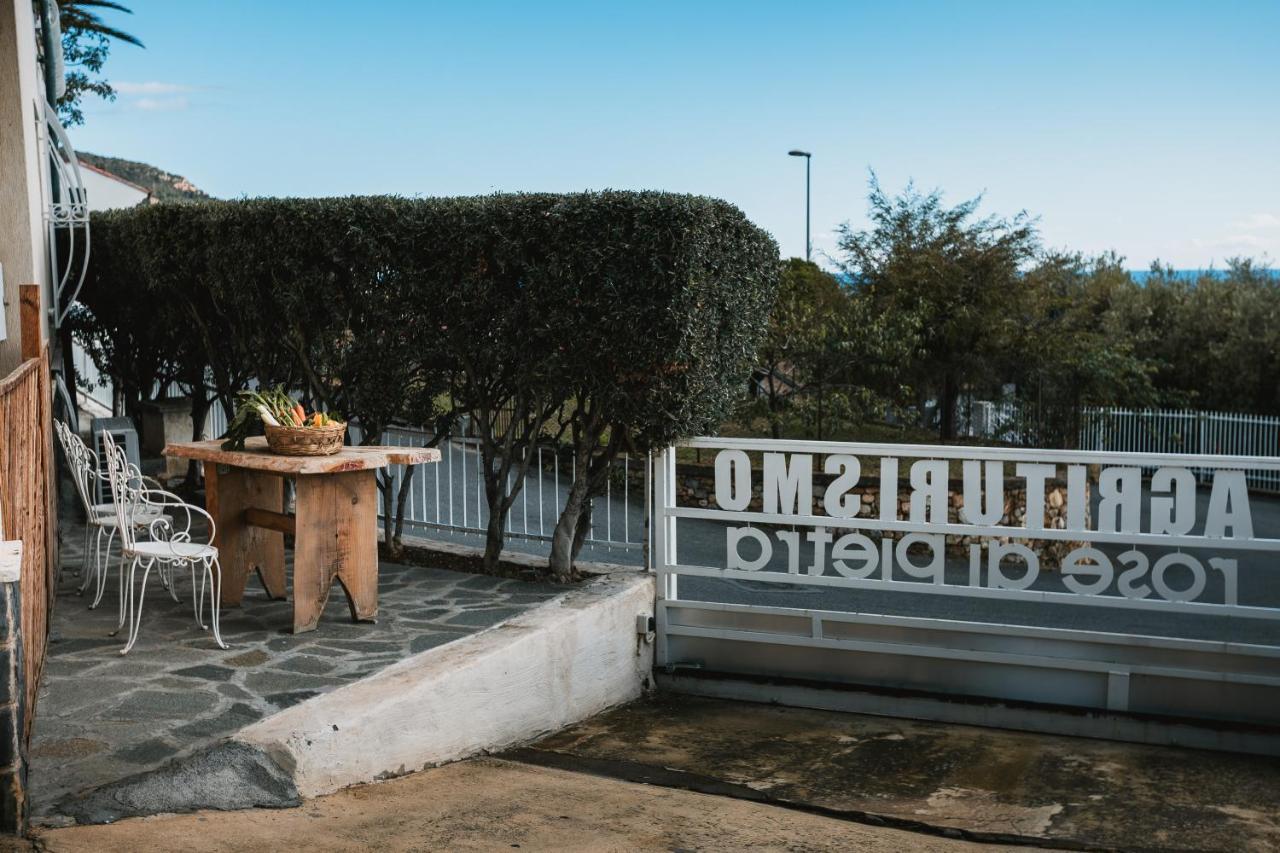 Agriturismo Rose Di Pietra Pietra Ligure Eksteriør billede
